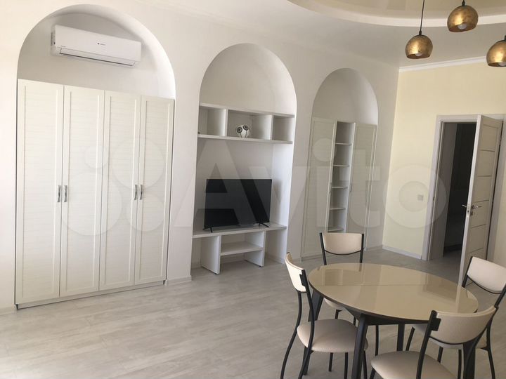 1-к. квартира, 62 м², 2/9 эт.