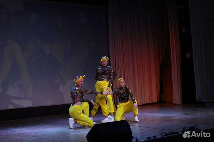 Шоу-балет Gold Team