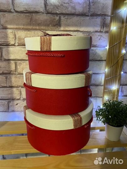 Подарочные коробки разных размеров