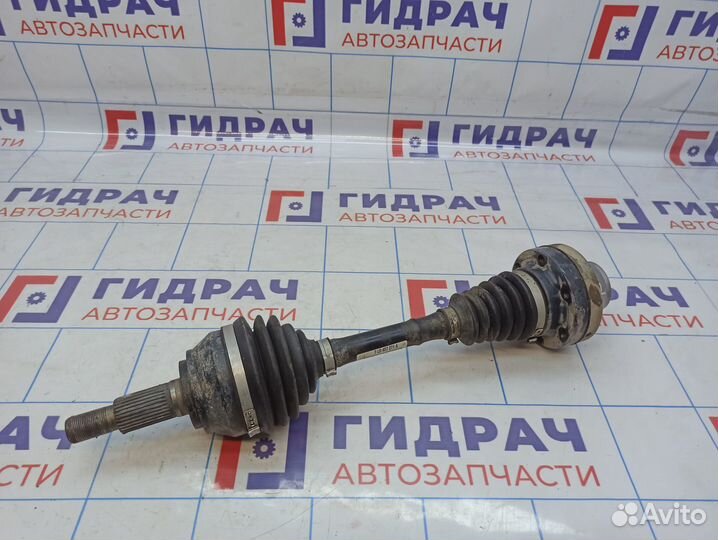 Привод передний Volkswagen Touareg (GP) 7L0407271A