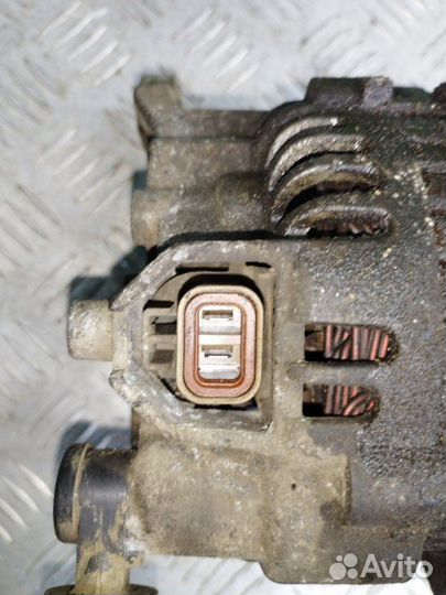 Генератор Nissan Sunny 2001