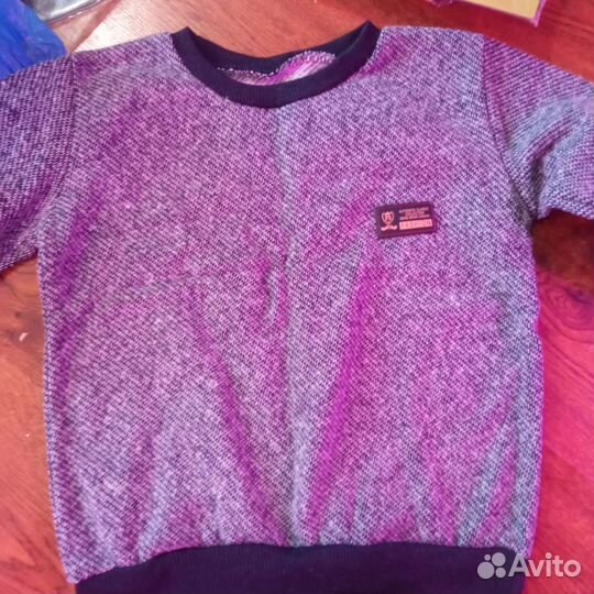 Свитер