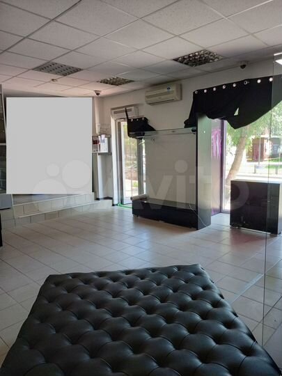 Торговая площадь, 73 м²