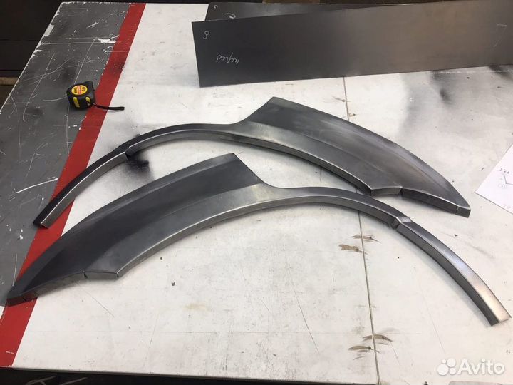 Ford Escape арки задних крыльев правый