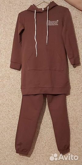 Спортивный костюм