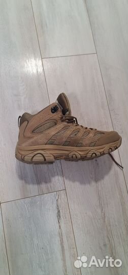 Трековские ботинки Merrell