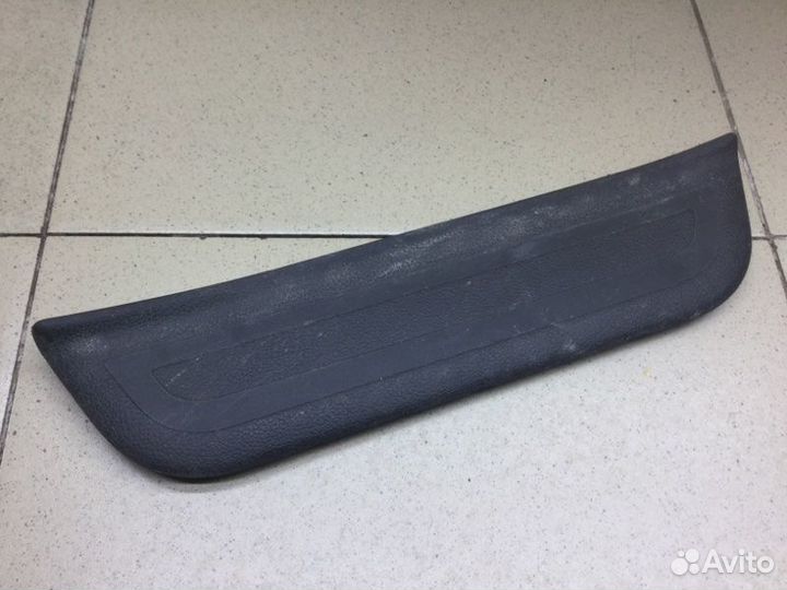 Накладка порога (внутренняя) задняя правая Hyundai