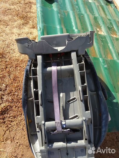 Детское кресло