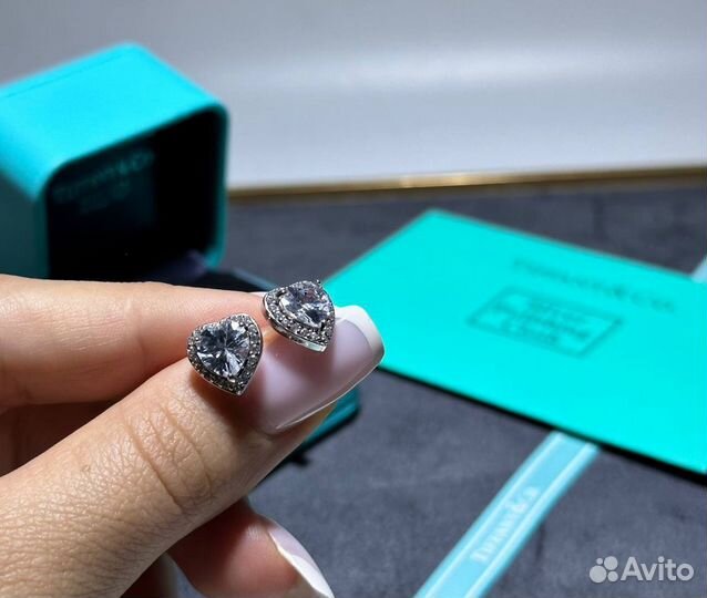 Серьги Tiffany & Co с цирконами