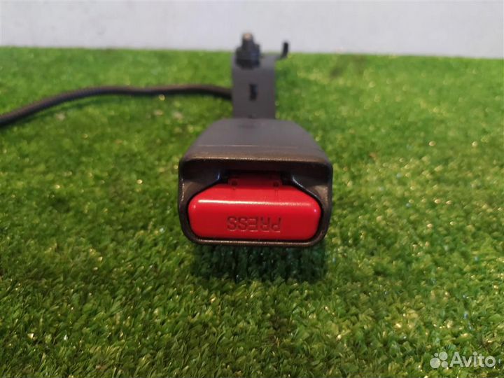 Замок ремня безопасности передний правый Honda Ac