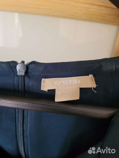 Платье-футляр ostin