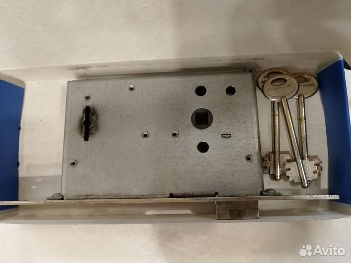 Замок врезной Гардиан 10.11