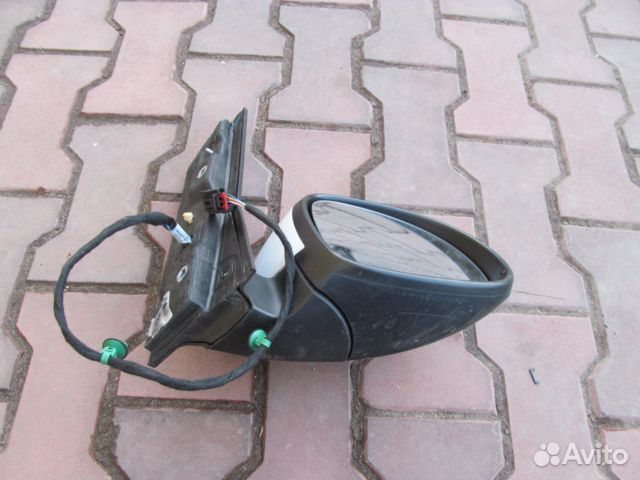 Зеркало правое Volkswagen Sharan 2 2009