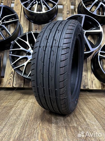 Triangle TE301 225/65 R17 102H