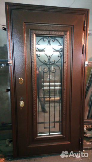 Двери входные