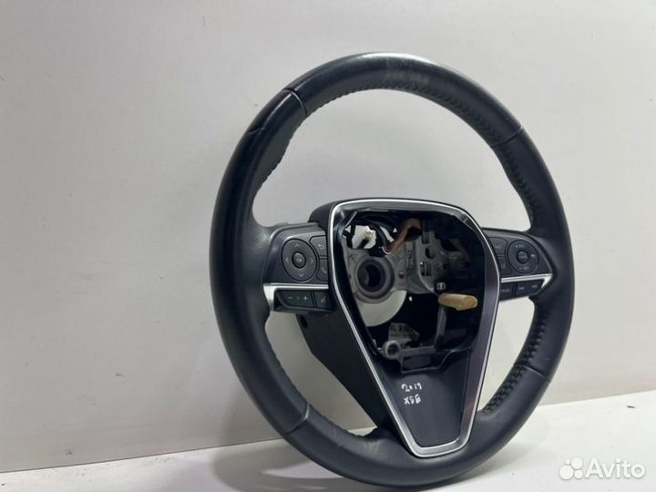 Рулевое колесо левое Toyota Camry V70/V75