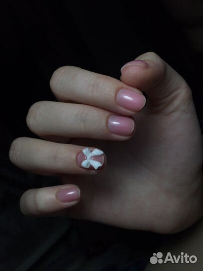 Маникюр с покрытием и укреплением ЖК Красный Аксай