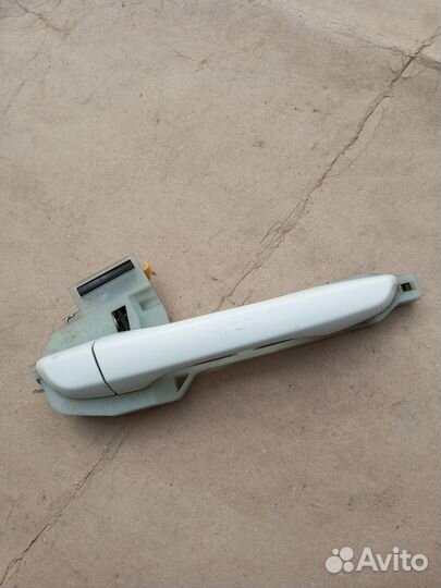 Hyundai Solaris 2 ручка двери