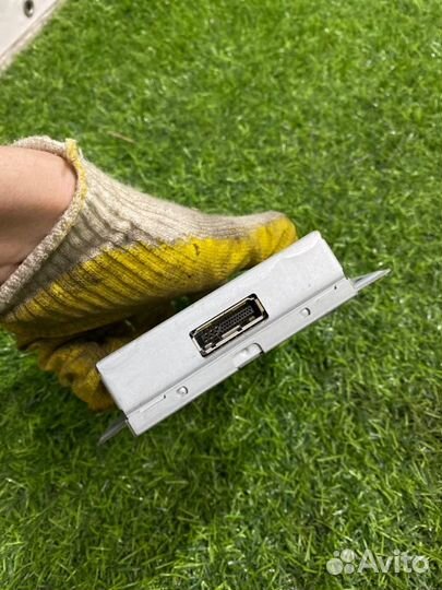 Блок управления магнитолой Mercedes E W212 3.5