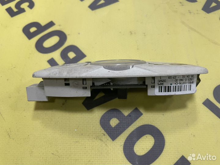 Плафон салонный Ford Focus 3