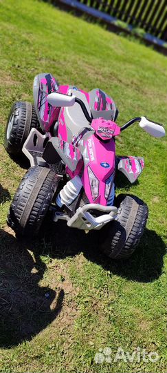 Электромобиль Peg Perego