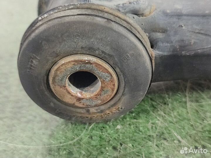 Рычаг подвески передний левый Mazda Demio DY3W