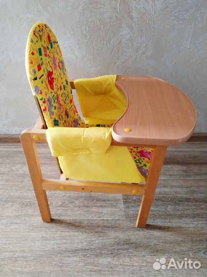 Детский стол и стул