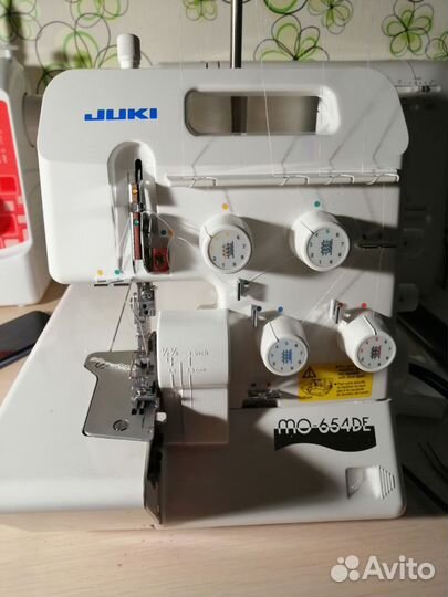 Оверлок для швейной машины