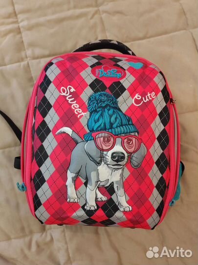 Школьный рюкзак