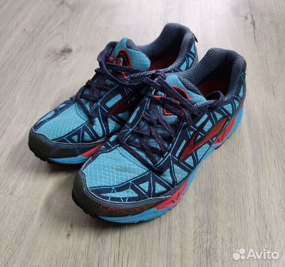 Кроссовки Brooks Cascadia