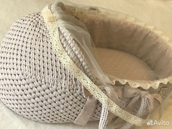Корзина плетенная для младенца