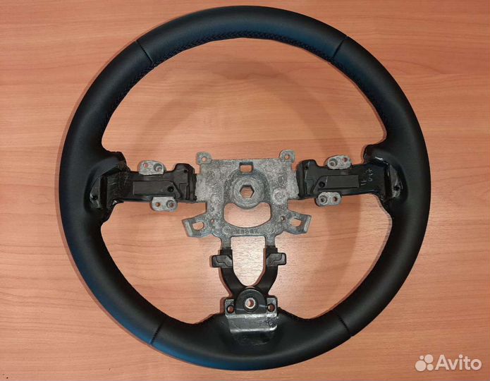 Руль Mazda 6 GH рестайлинг перетянутый на обмен