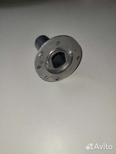 Втулка, кронштейн зеркала VW T5, T6, Amarok