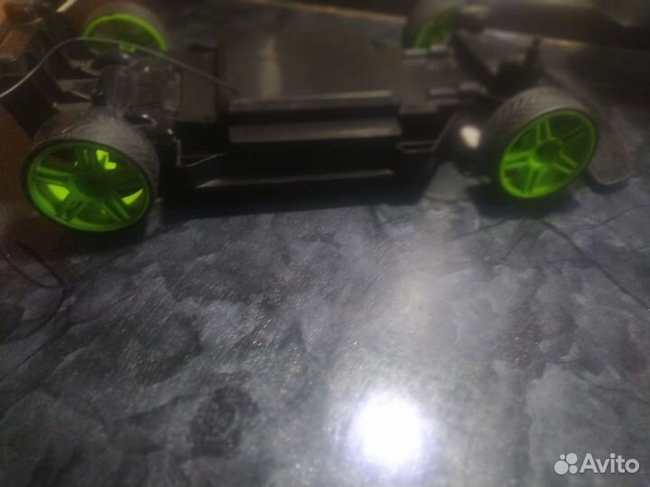 Машинка на пульте для дрифта