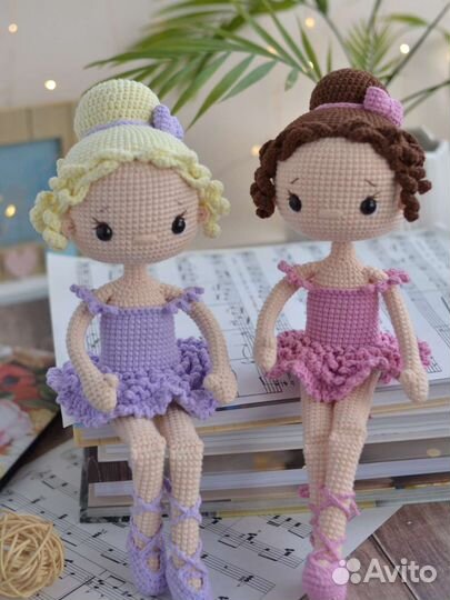 Вязаная кукла балерина