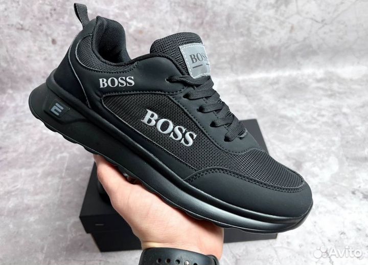 Кроссовки Boss стильные