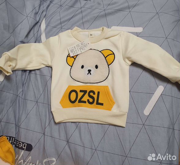 Спортивный детский костюм новый