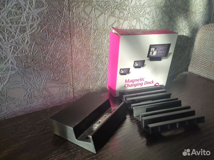 Магнитная док станция Sony