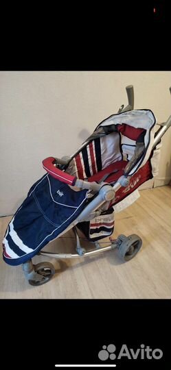 Прогулочная коляска