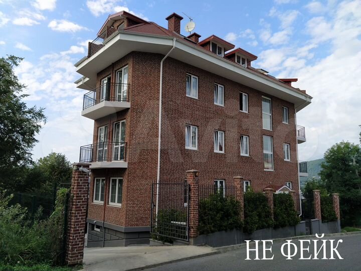 5-к. квартира, 125 м², 3/3 эт.