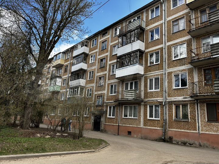 3-к. квартира, 56 м², 4/5 эт.