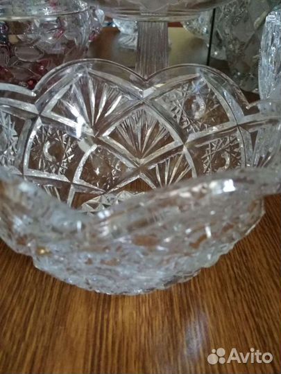 Ваза хрустальная