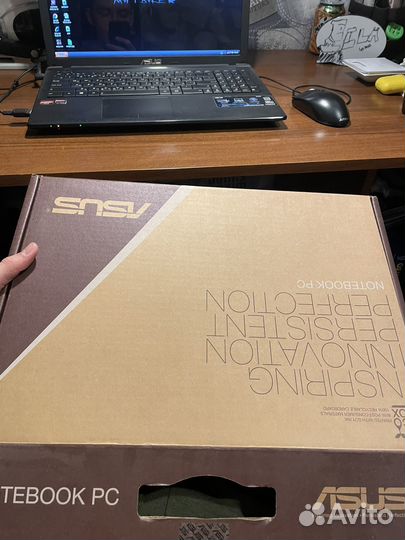 Ноутбук asus x55u