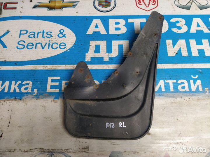 Брызговик задний левый Nissan Primera P12 02-07