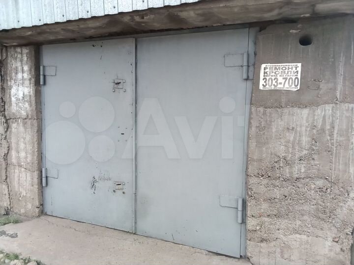 Гараж, > 30 м²