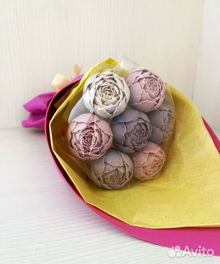 Букет из шоколадных цветов