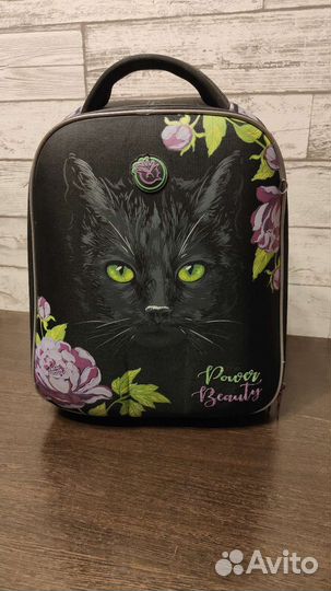 Школьный рюкзак hummingbird