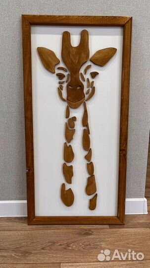 Резной декор из дерева