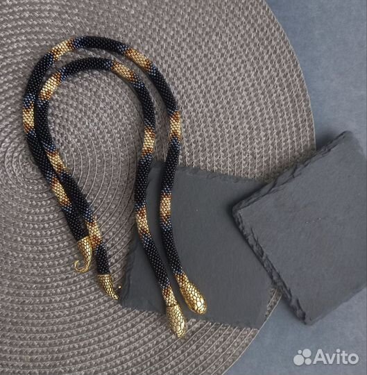 Жгут колье из бисера змея ручной работы