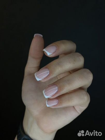 Маникюр и педикюр